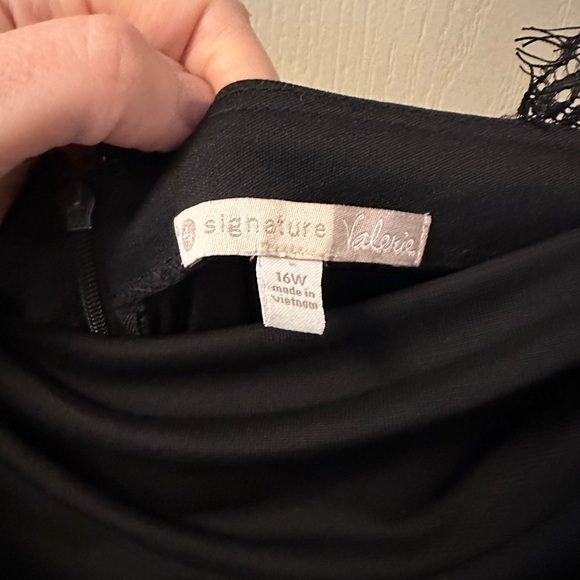 Signature Valerie Draped Cocktail Dress Size 16W - Picture 4 of 7